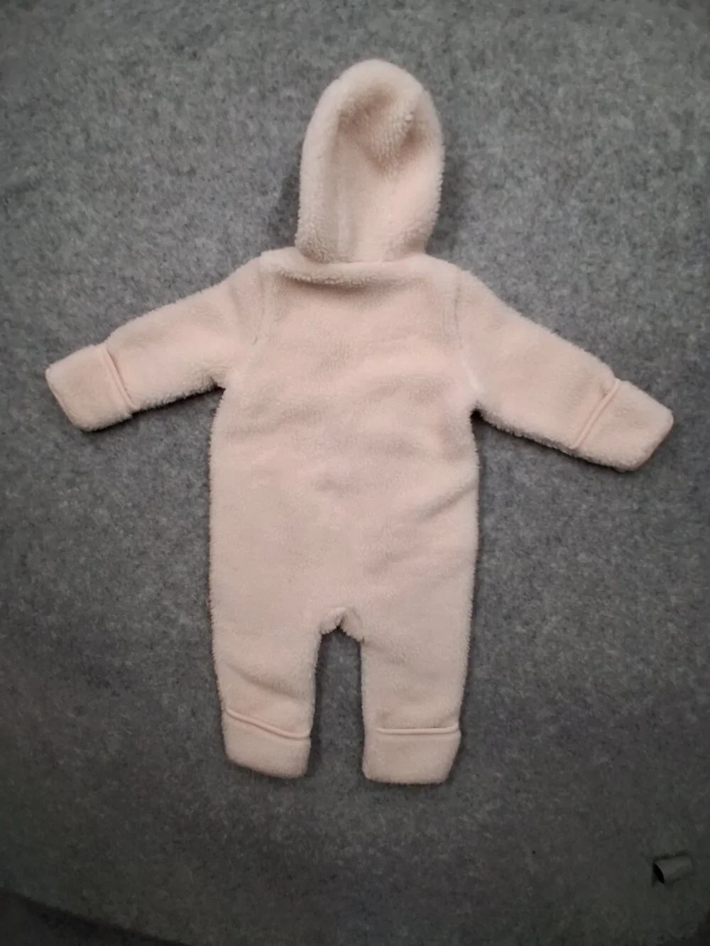 Baby Gap snowsuit size 6-12 months Pink good condition